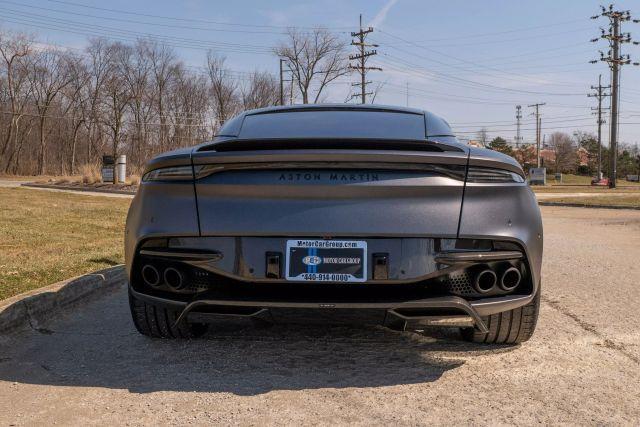 used 2022 Aston Martin DBS car