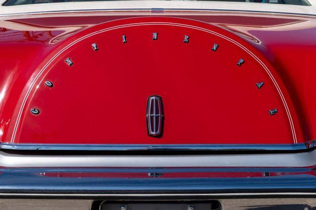 used 1975 Lincoln Continental car
