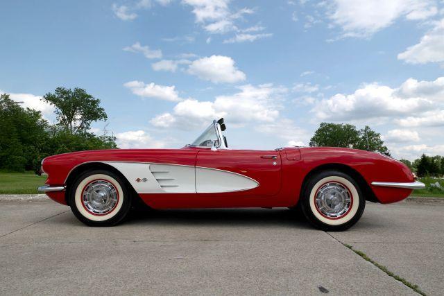 used 1960 Chevrolet Corvette car, priced at $124,990