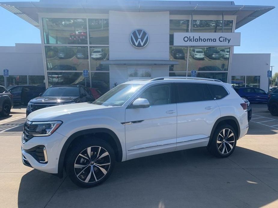 new 2025 Volkswagen Atlas car, priced at $54,581