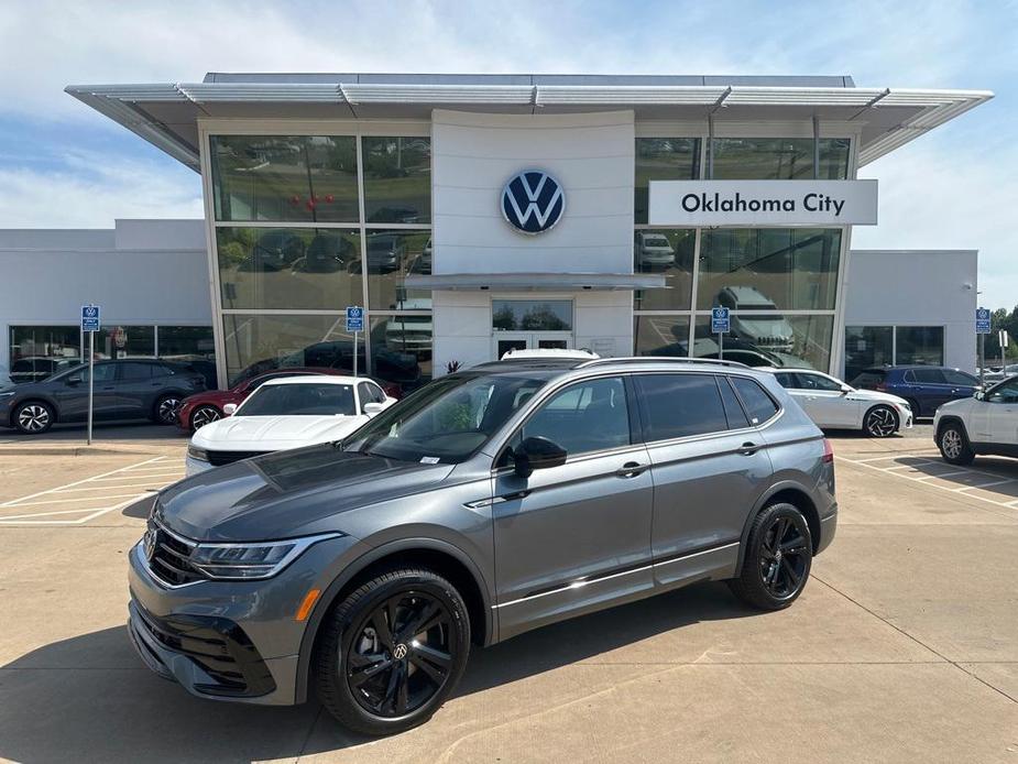 new 2024 Volkswagen Tiguan car, priced at $35,553