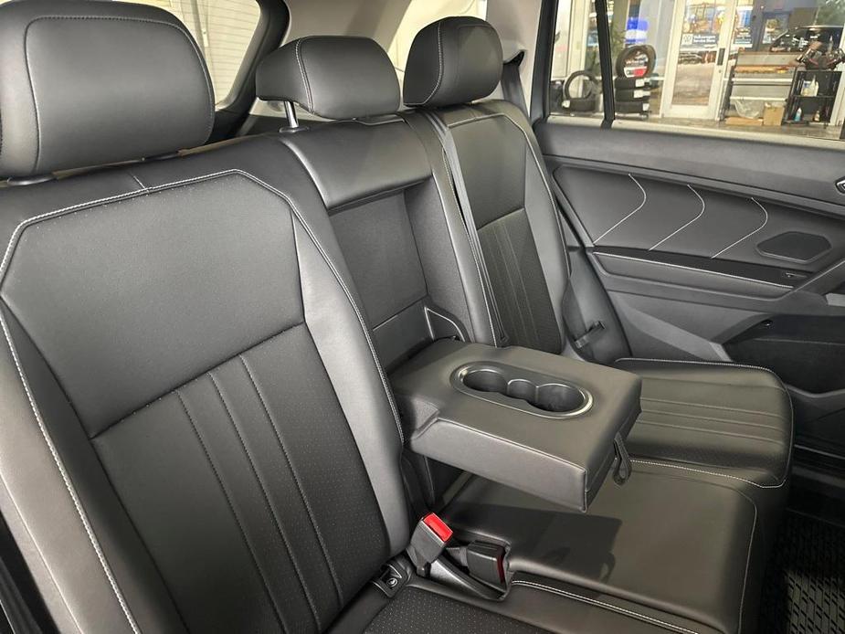 new 2024 Volkswagen Tiguan car, priced at $33,554