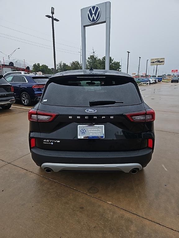 used 2023 Ford Escape car, priced at $19,999