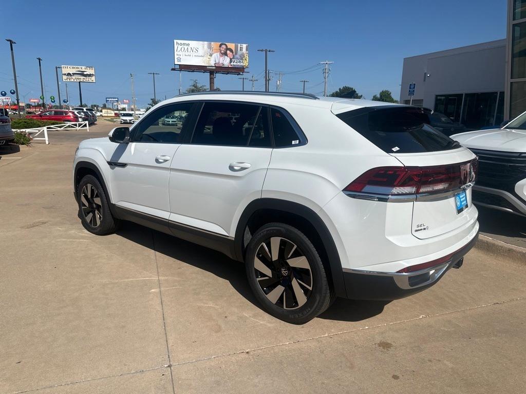 new 2024 Volkswagen Atlas Cross Sport car, priced at $42,613