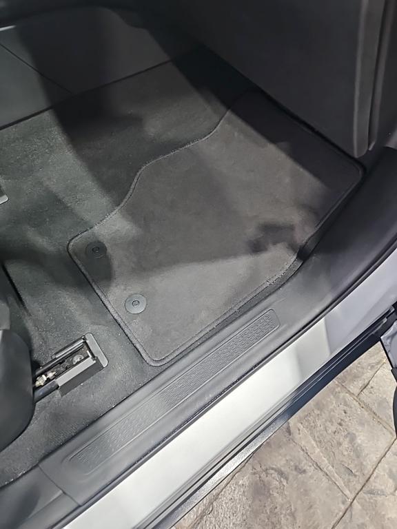 used 2023 Jeep Grand Cherokee 4xe car, priced at $27,899