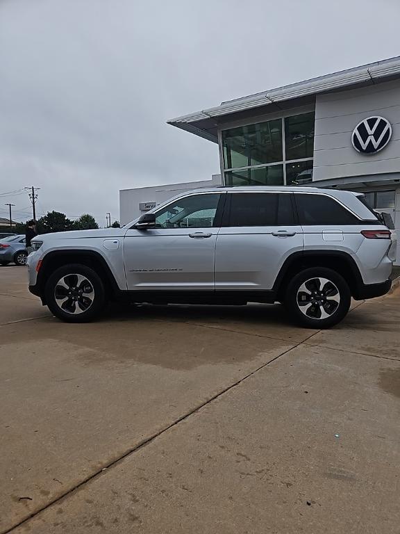 used 2023 Jeep Grand Cherokee 4xe car, priced at $27,899