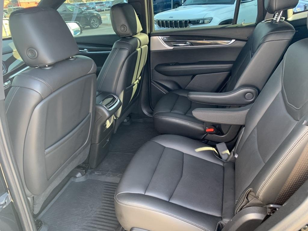 used 2024 Cadillac XT6 car, priced at $53,188