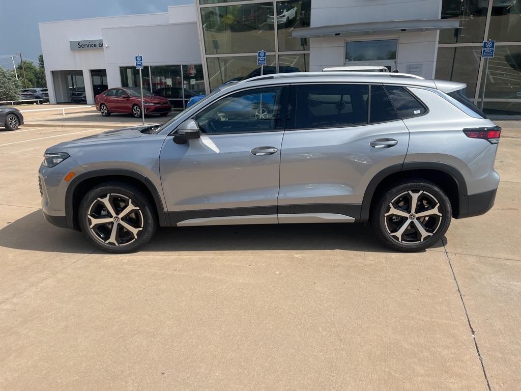 new 2025 Volkswagen Tiguan car, priced at $33,021