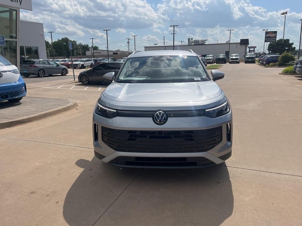 new 2025 Volkswagen Tiguan car, priced at $33,021