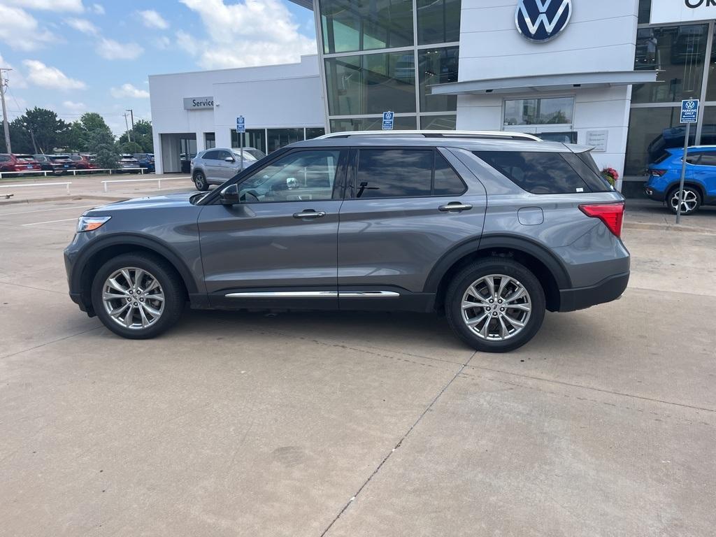 used 2024 Ford Explorer car, priced at $40,300