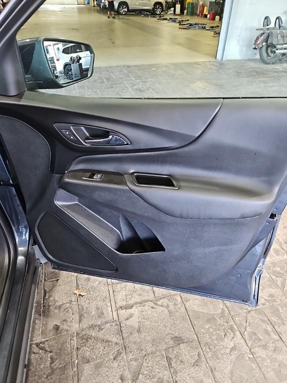 used 2023 Chevrolet Equinox car, priced at $17,245