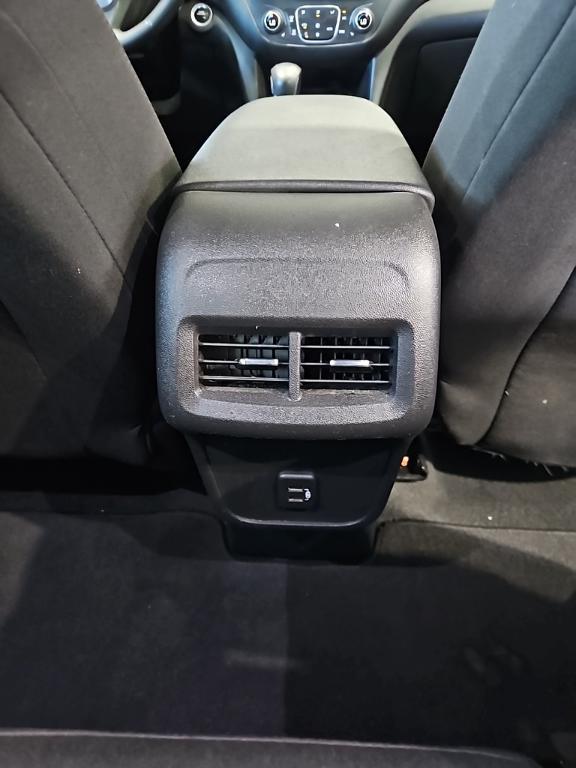 used 2023 Chevrolet Equinox car, priced at $17,245