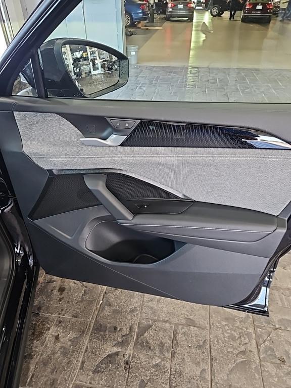 new 2025 Volkswagen Tiguan car, priced at $30,233