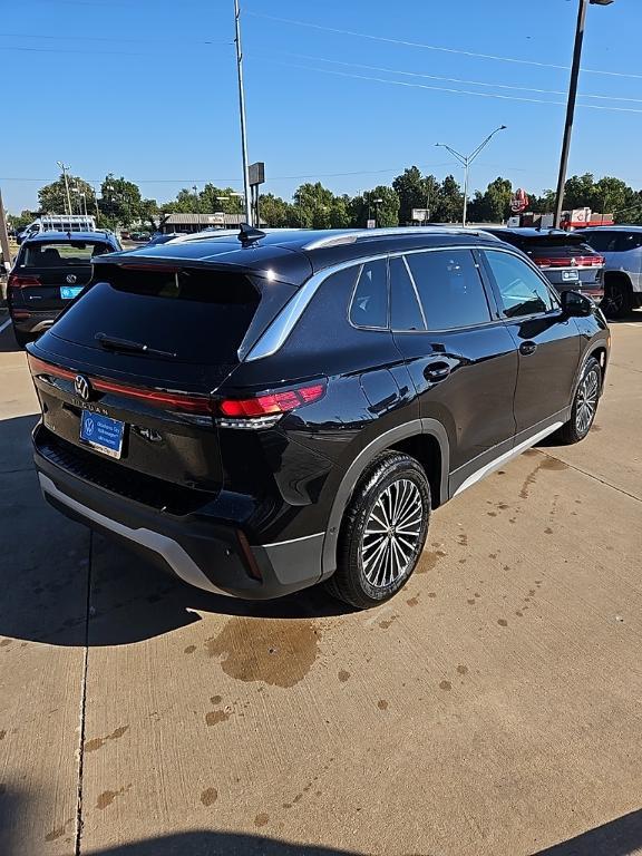 new 2025 Volkswagen Tiguan car, priced at $30,233