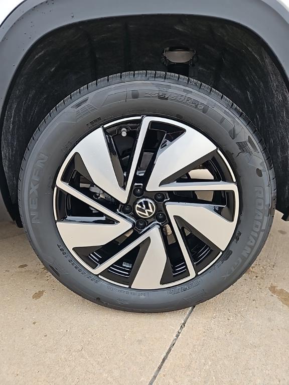 new 2026 Volkswagen Atlas car