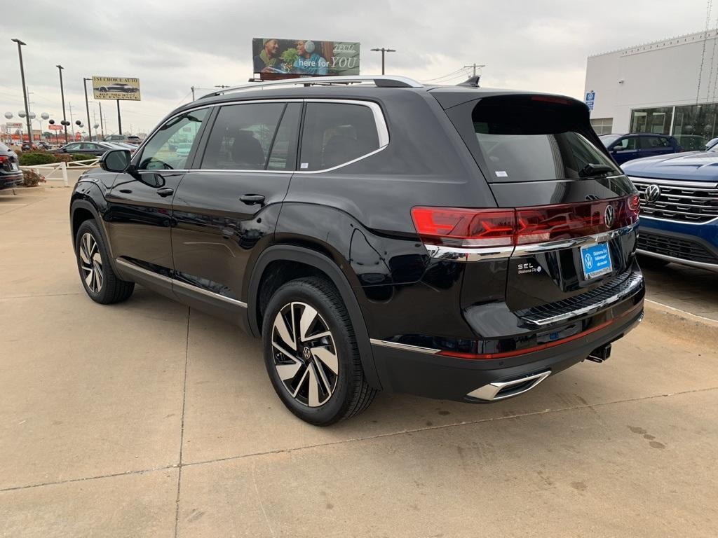 new 2025 Volkswagen Atlas car, priced at $47,670