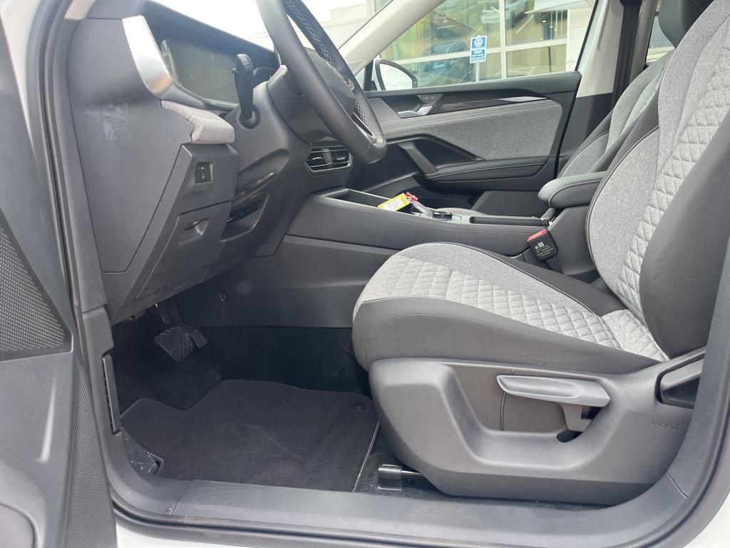 new 2025 Volkswagen Tiguan car, priced at $31,217