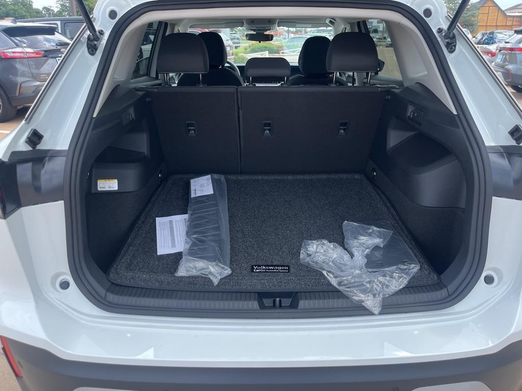 new 2025 Volkswagen Tiguan car, priced at $31,217