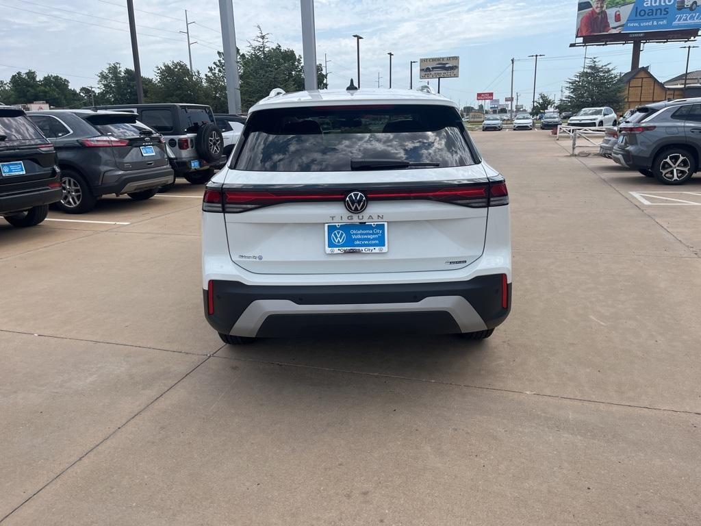 new 2025 Volkswagen Tiguan car, priced at $31,217