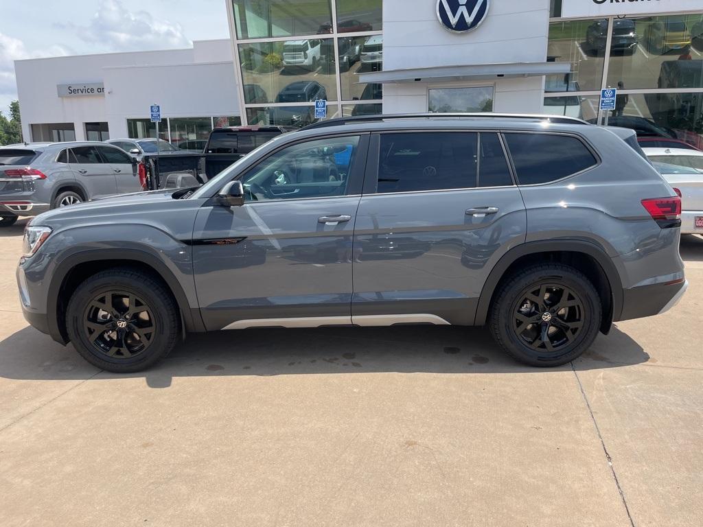 new 2025 Volkswagen Atlas car, priced at $48,691