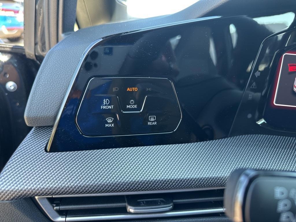 new 2025 Volkswagen Golf GTI car, priced at $41,672
