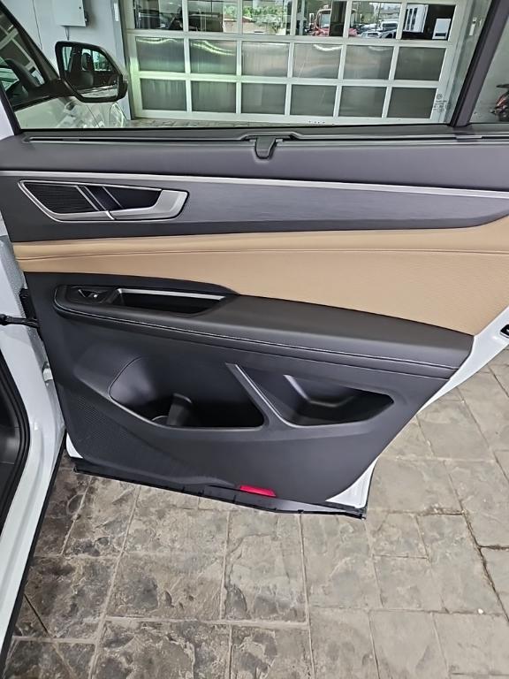 new 2026 Volkswagen Atlas Cross Sport car