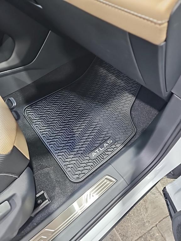 new 2026 Volkswagen Atlas Cross Sport car