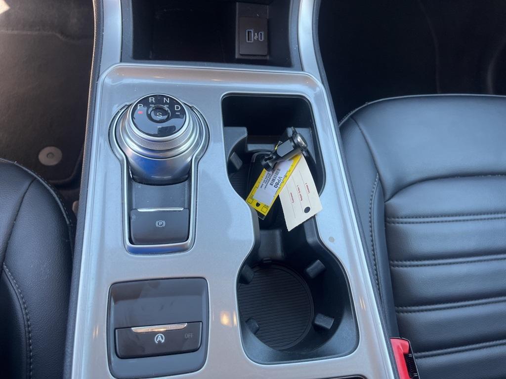 used 2024 Ford Edge car, priced at $26,500