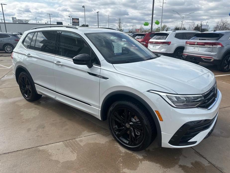 new 2024 Volkswagen Tiguan car, priced at $36,221