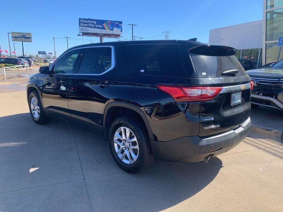 used 2021 Chevrolet Traverse car, priced at $19,489