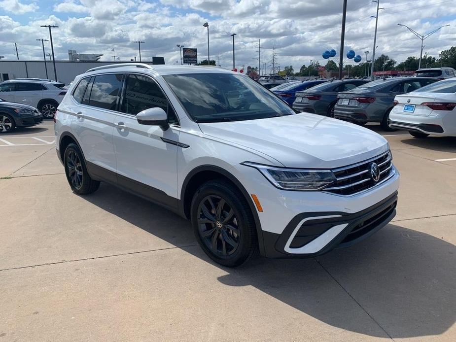 new 2024 Volkswagen Tiguan car, priced at $31,051