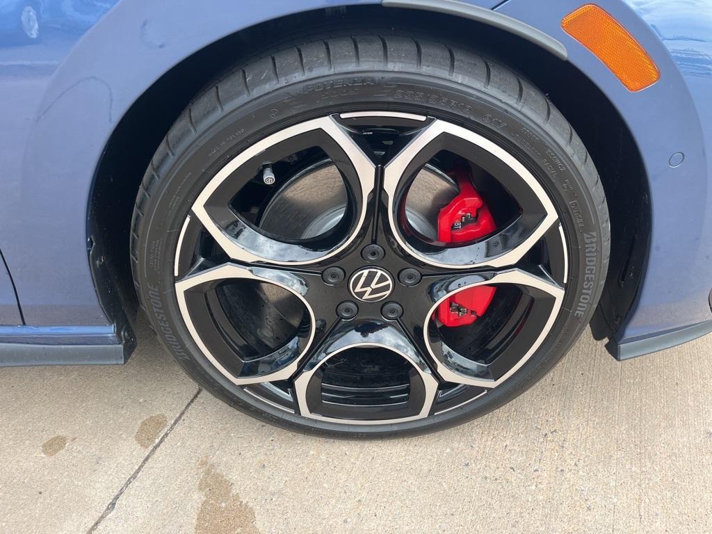 new 2025 Volkswagen Golf GTI car, priced at $41,476