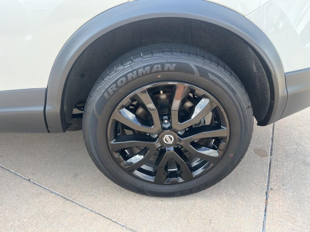 used 2021 Nissan Rogue Sport car, priced at $17,500