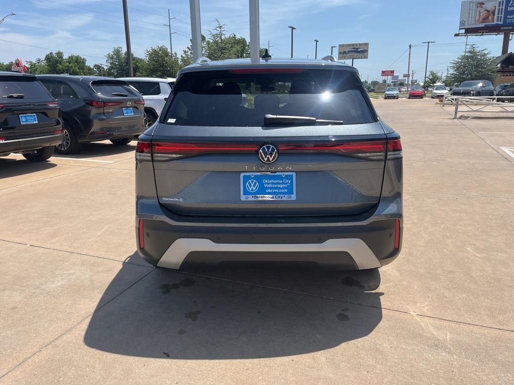new 2025 Volkswagen Tiguan car, priced at $30,023