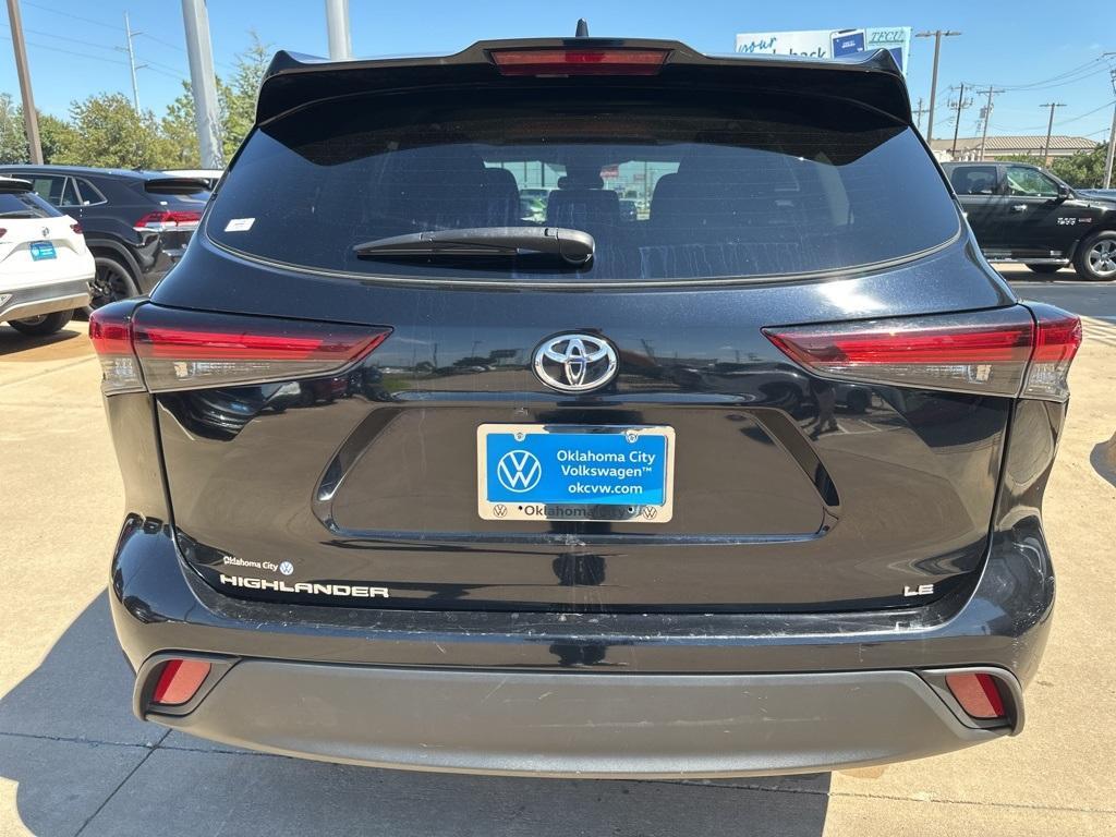 used 2024 Toyota Highlander car, priced at $31,757