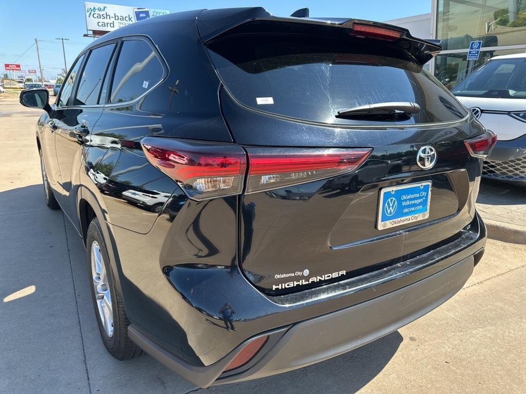 used 2024 Toyota Highlander car, priced at $31,757