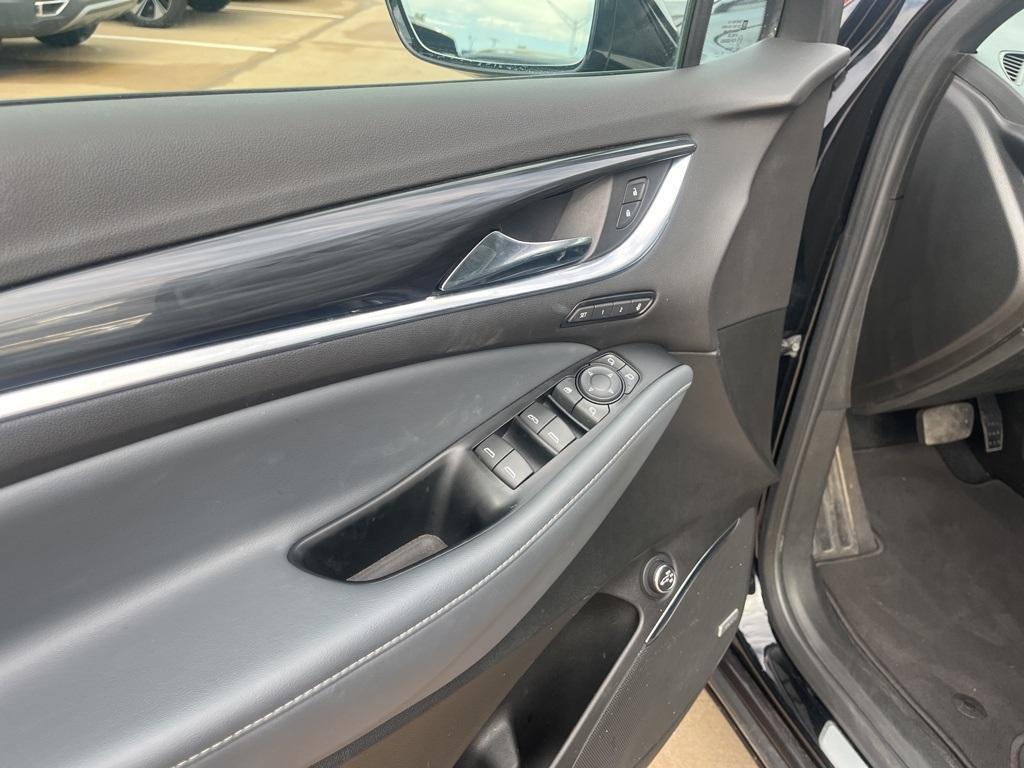 used 2024 Buick Enclave car, priced at $41,459