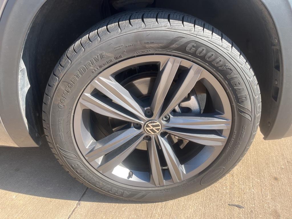 used 2021 Volkswagen Atlas car, priced at $26,488