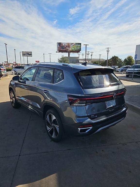 new 2026 Volkswagen Taos car, priced at $32,319