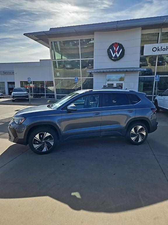 new 2026 Volkswagen Taos car, priced at $32,319