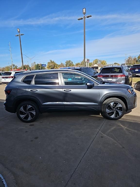 new 2026 Volkswagen Taos car, priced at $32,319