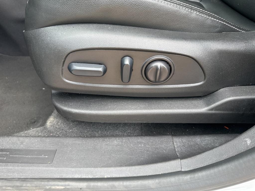 used 2024 GMC Terrain car, priced at $24,199