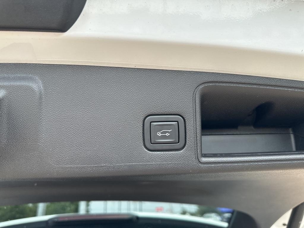 used 2024 GMC Terrain car, priced at $24,199