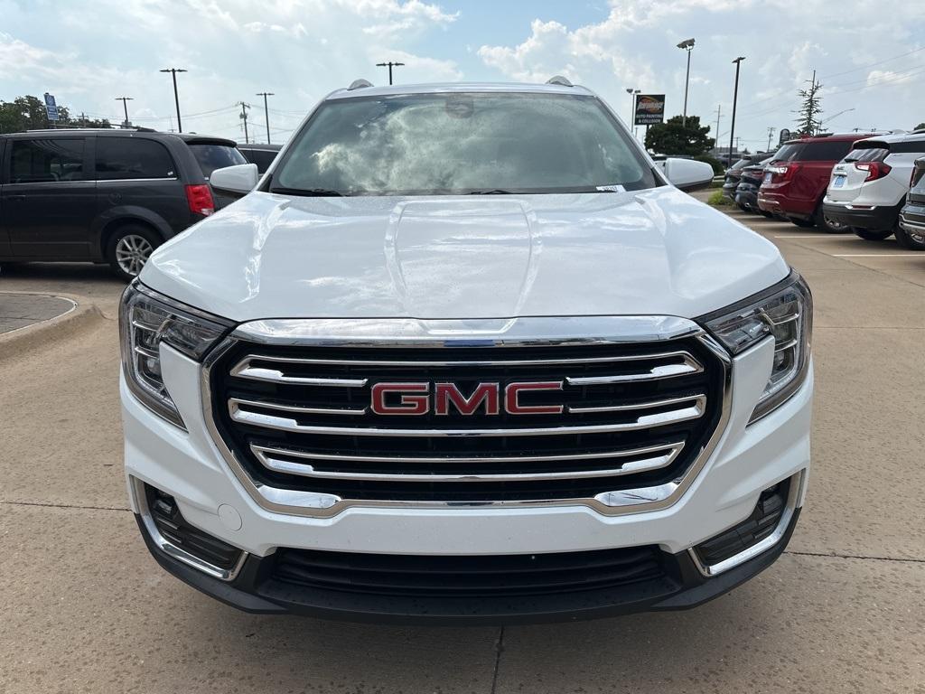 used 2024 GMC Terrain car, priced at $24,199