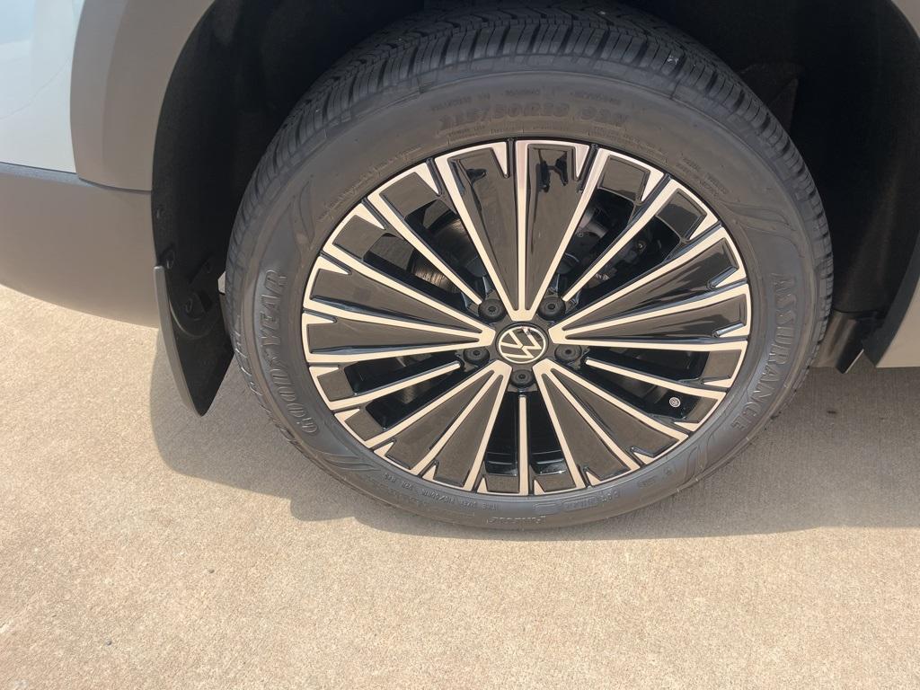 new 2025 Volkswagen Taos car, priced at $30,524