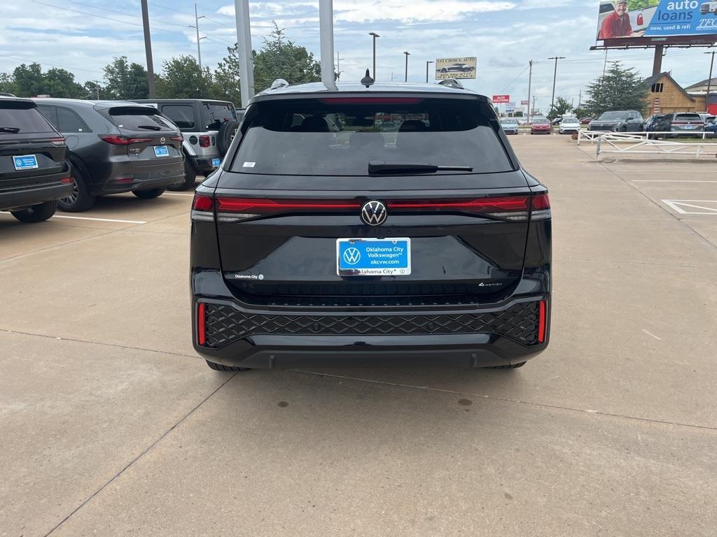 new 2025 Volkswagen Tiguan car, priced at $38,999