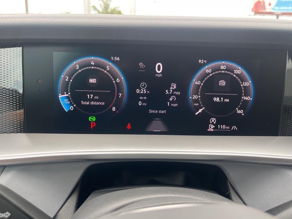 new 2025 Volkswagen Tiguan car, priced at $38,999