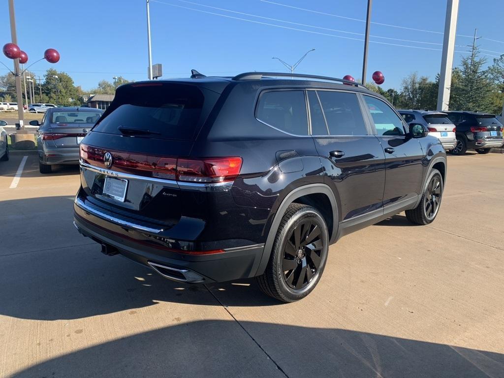 new 2025 Volkswagen Atlas car, priced at $47,073