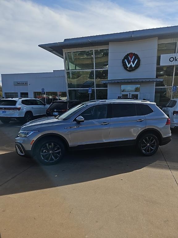 used 2022 Volkswagen Tiguan car, priced at $23,999
