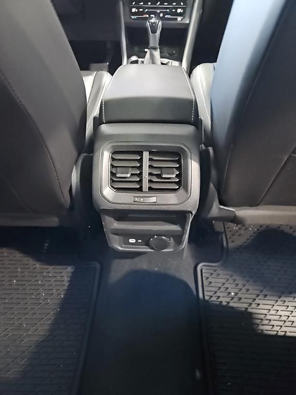 used 2022 Volkswagen Tiguan car, priced at $23,999